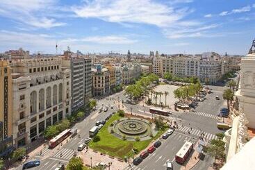 هتل Melia Plaza Valencia