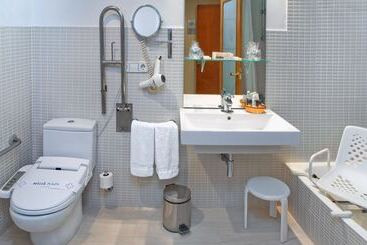 هتل Melia Plaza Valencia