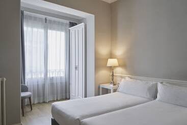 Mesón Castilla Atiram Hotels