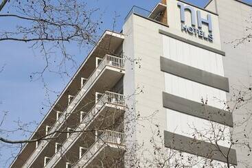 هتل NH Barcelona Les Corts