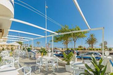 هتل Rh Riviera Adults Only