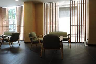 هتل Ronda House