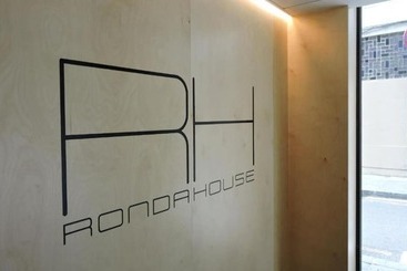 هتل Ronda House