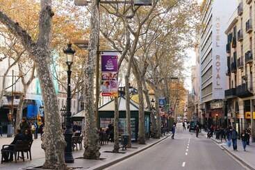 هتل Royal Ramblas