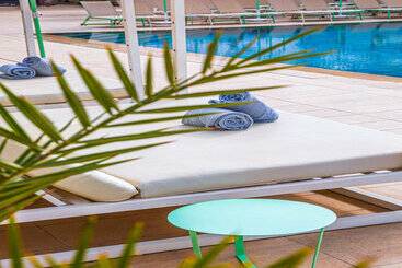 هتل Sol House The Studio Calviá Beach Adults Only