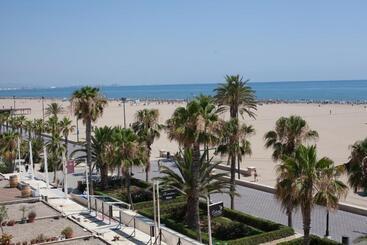 هتل Sol Playa