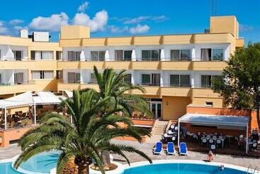 هتل Sagitario Playa