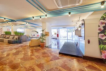 בית מלון כפרי tent Playa De Palma