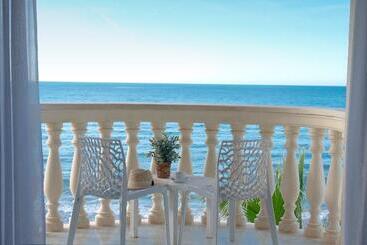 בית מלון כפרי Urh Sitges Playa