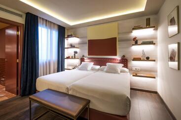 Hotel Vincci Mae