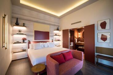 Hotel Vincci Mae