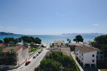 Ivory Playa Sports & Spa