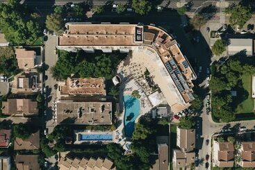 Ivory Playa Sports & Spa