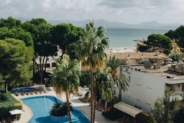 Ivory Playa Sports & Spa