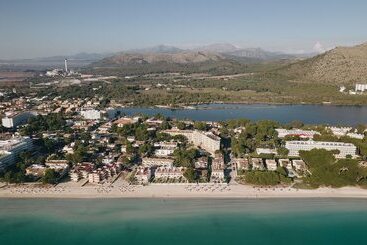 Ivory Playa Sports & Spa