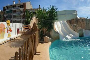 Отель Fergus Club Pineda Splash