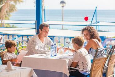 Royal Son Bou Family Club