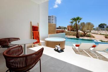 The Signature Level At Trs Ibiza Hotel All Inclusive Adults Only