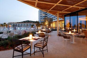 The Signature Level At Trs Ibiza Hotel All Inclusive Adults Only