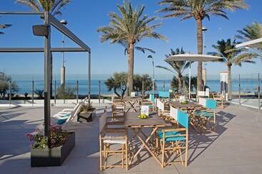 Universal Hotel Neptuno - Adults Only