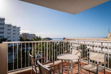 Apartamentos Vistasol