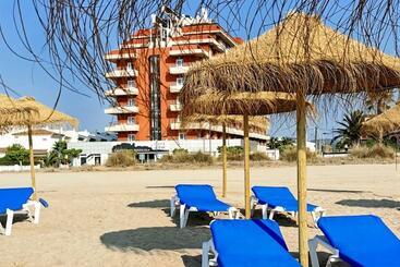 Aparthotel Acualandia