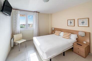 Apartamentos Los Arces