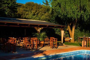 Chillout Hotel Tres Mares