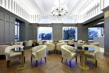 Eurostars Hotel Real