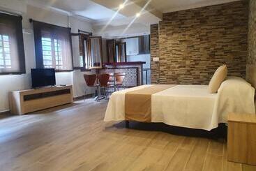 客栈  H. Ciudad De Lepe