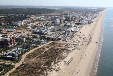 客栈  H. Ciudad De Lepe