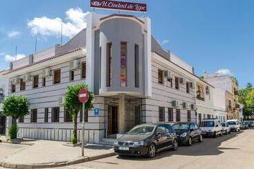 客栈  H. Ciudad De Lepe