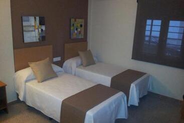 客栈  H. Ciudad De Lepe