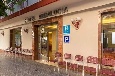 هتل Andalucia
