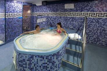 هتل Arha Villa De Suances