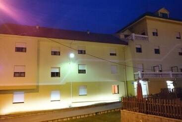 Hotel Azcona