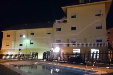 Hotel Azcona