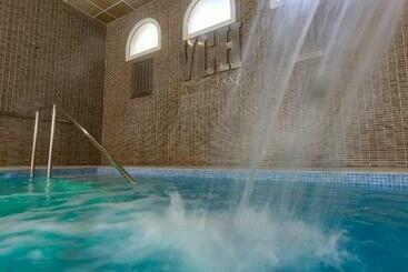 1881 Hotel Balneario Vichy Catalan