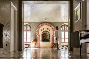1881 Hotel Balneario Vichy Catalan