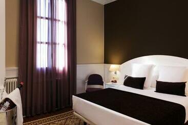 1881 Hotel Balneario Vichy Catalan