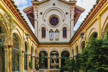 1881 Hotel Balneario Vichy Catalan