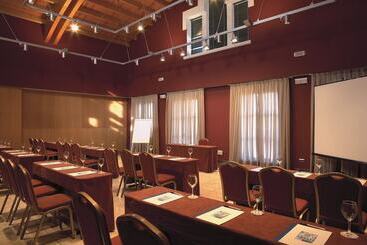 1881 Hotel Balneario Vichy Catalan