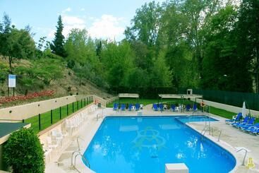 هتل Balneario De Alhama De Granada