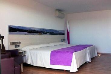 Canet - Castello d'Empuries