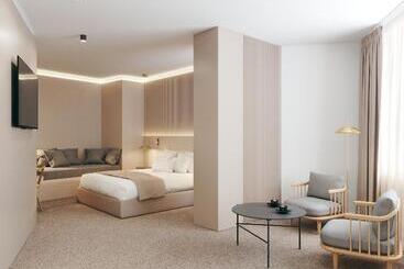 Carlemany Girona - Girona
