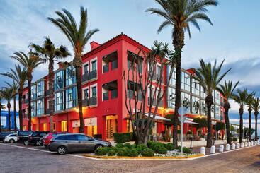 هتل Mim Sotogrande
