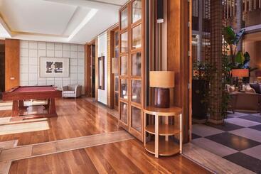 هتل Mim Sotogrande