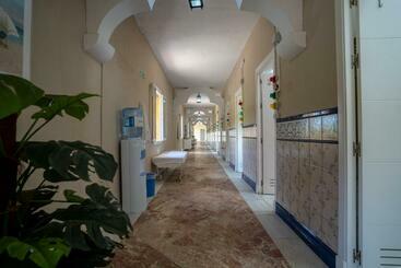 هتل Balneario De Chiclana