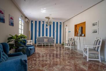 هتل Balneario De Chiclana