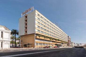 هتل Eurostars Atlantico
